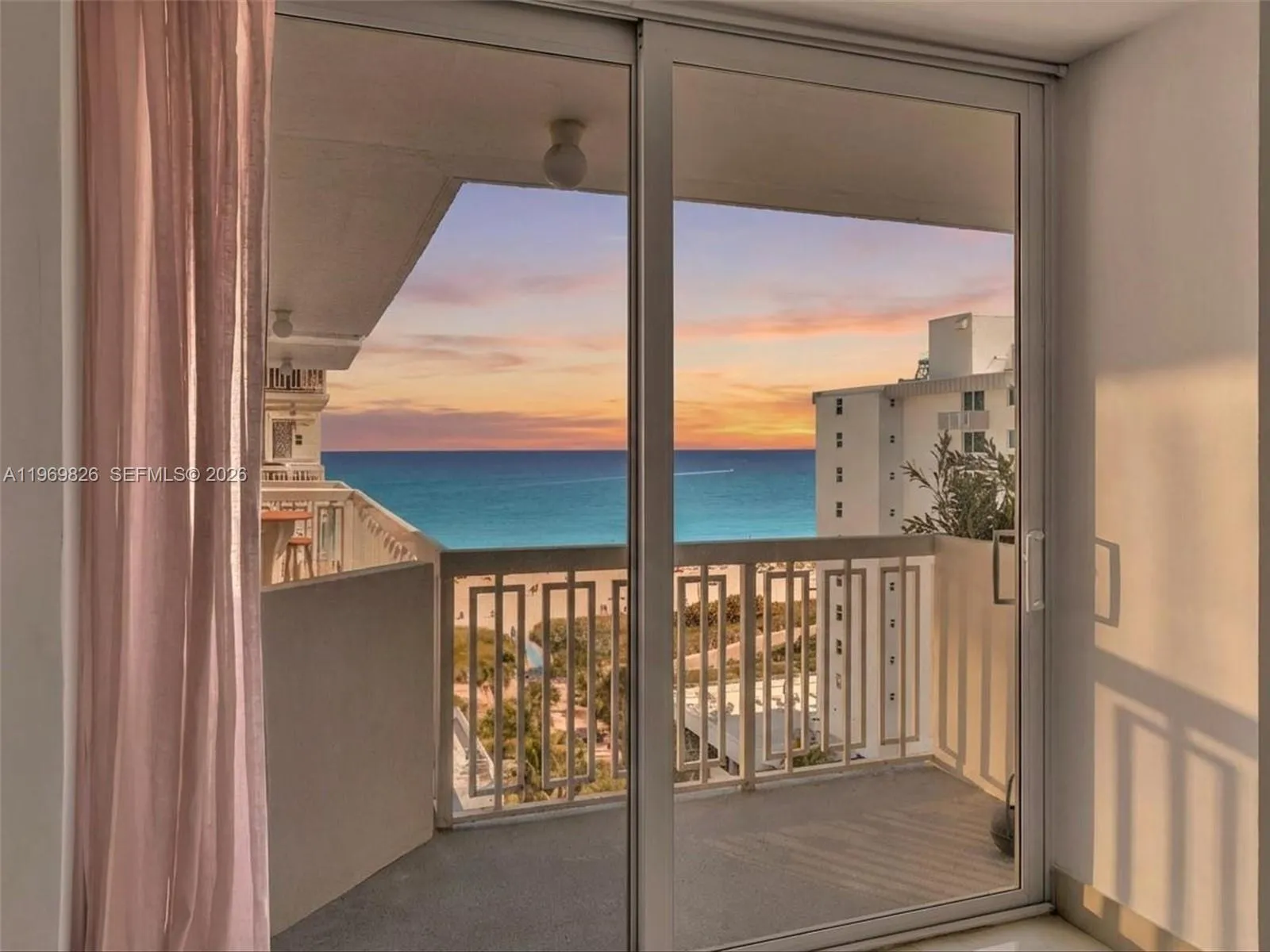 401 Ocean Dr # 1007, Miami Beach FL 33139
