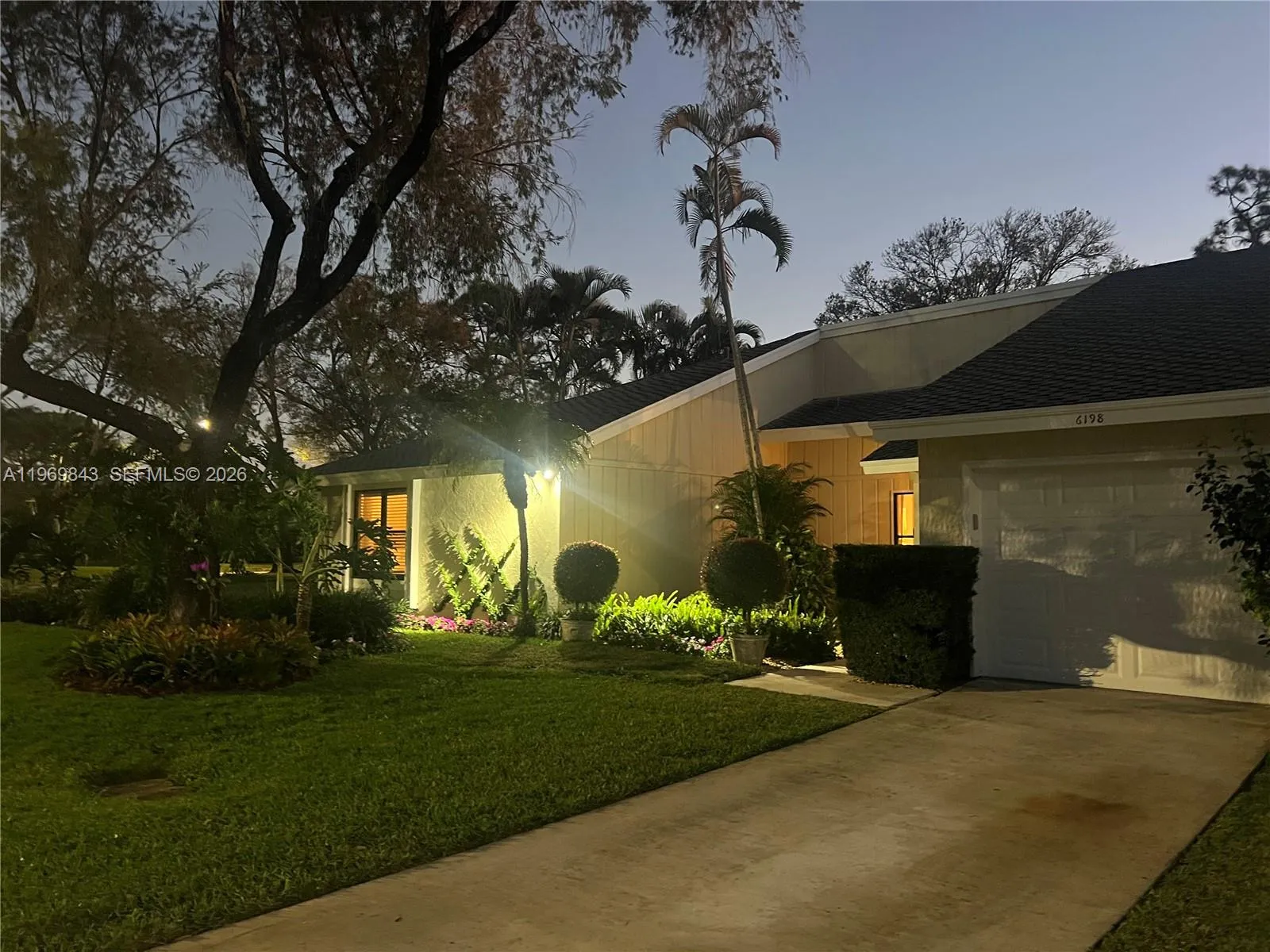 6198 Brandon St # 6198, Palm Beach Gardens FL 33418