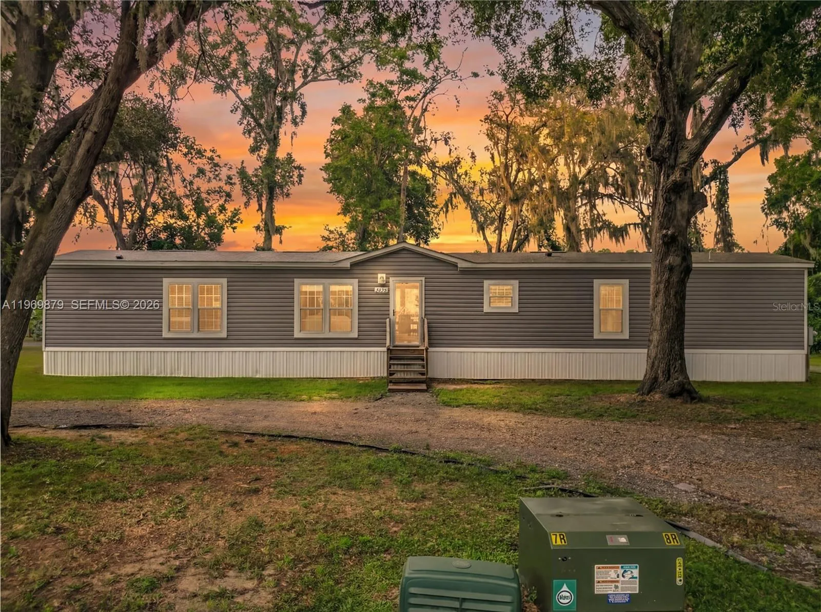 3 bedroom 2 bath Residential for sale at 2815 SW 89TH PL, Ocala FL 34476