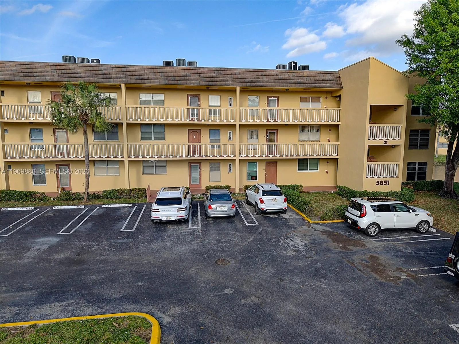 5851 NW 62nd Ave # 210, Tamarac FL 33319