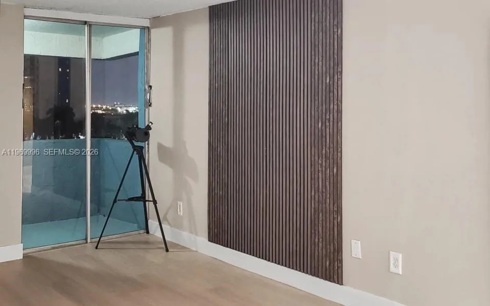 5050 NW 7th St # 705, Miami FL 33126