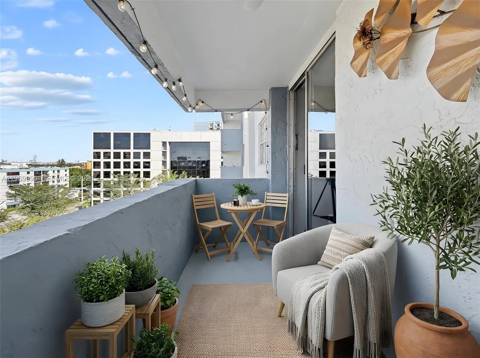 5050 NW 7th St # 705, Miami FL 33126