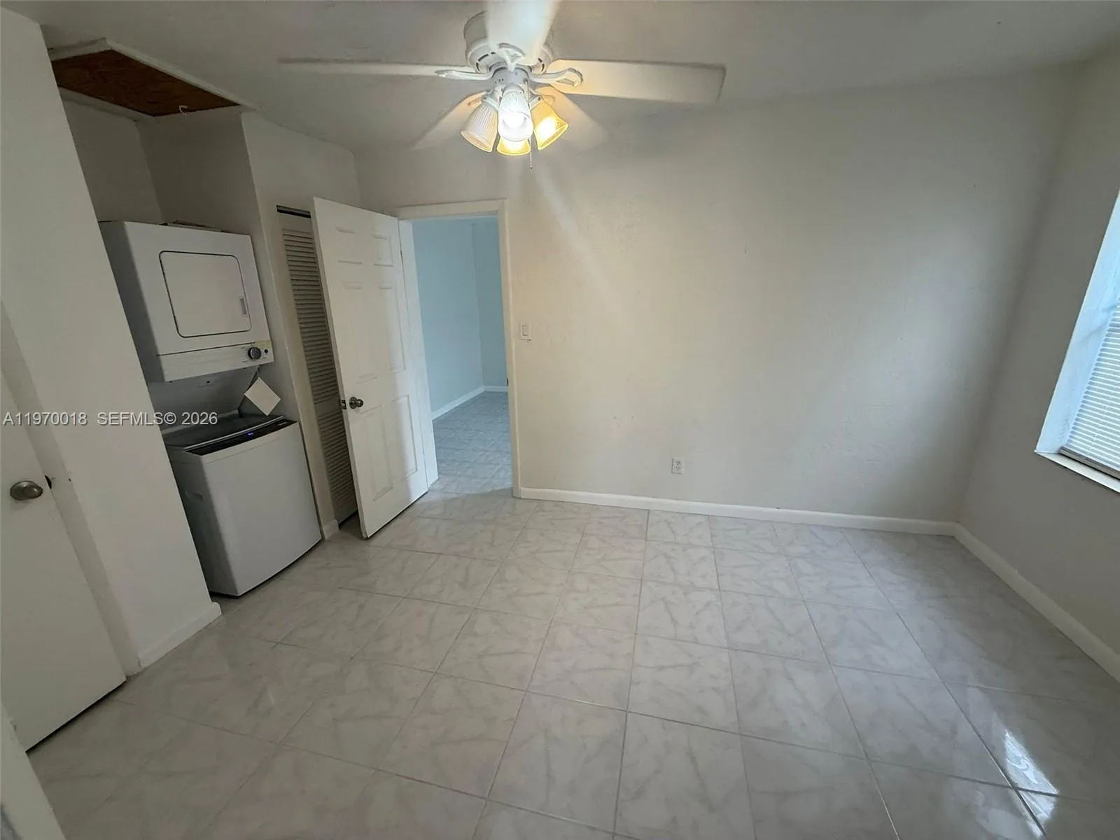 815 Foster Rd, Hallandale Beach FL 33009