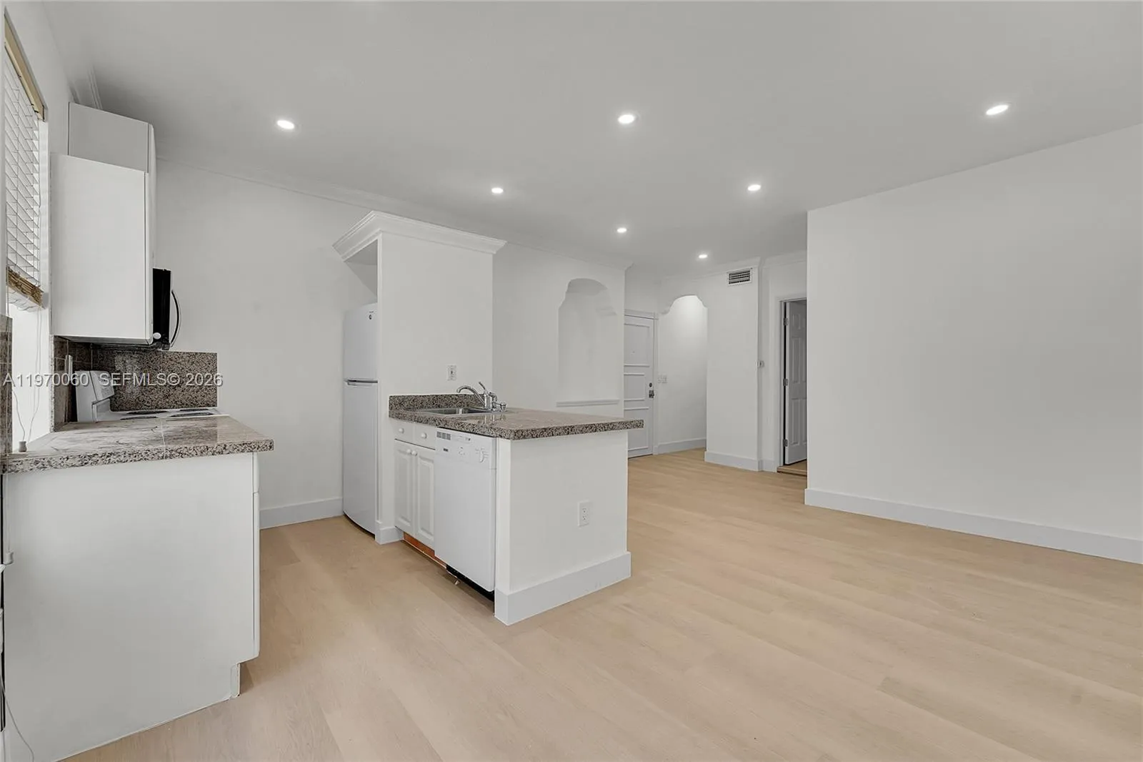 1027 Pennsylvania Ave # 103, Miami Beach FL 33139