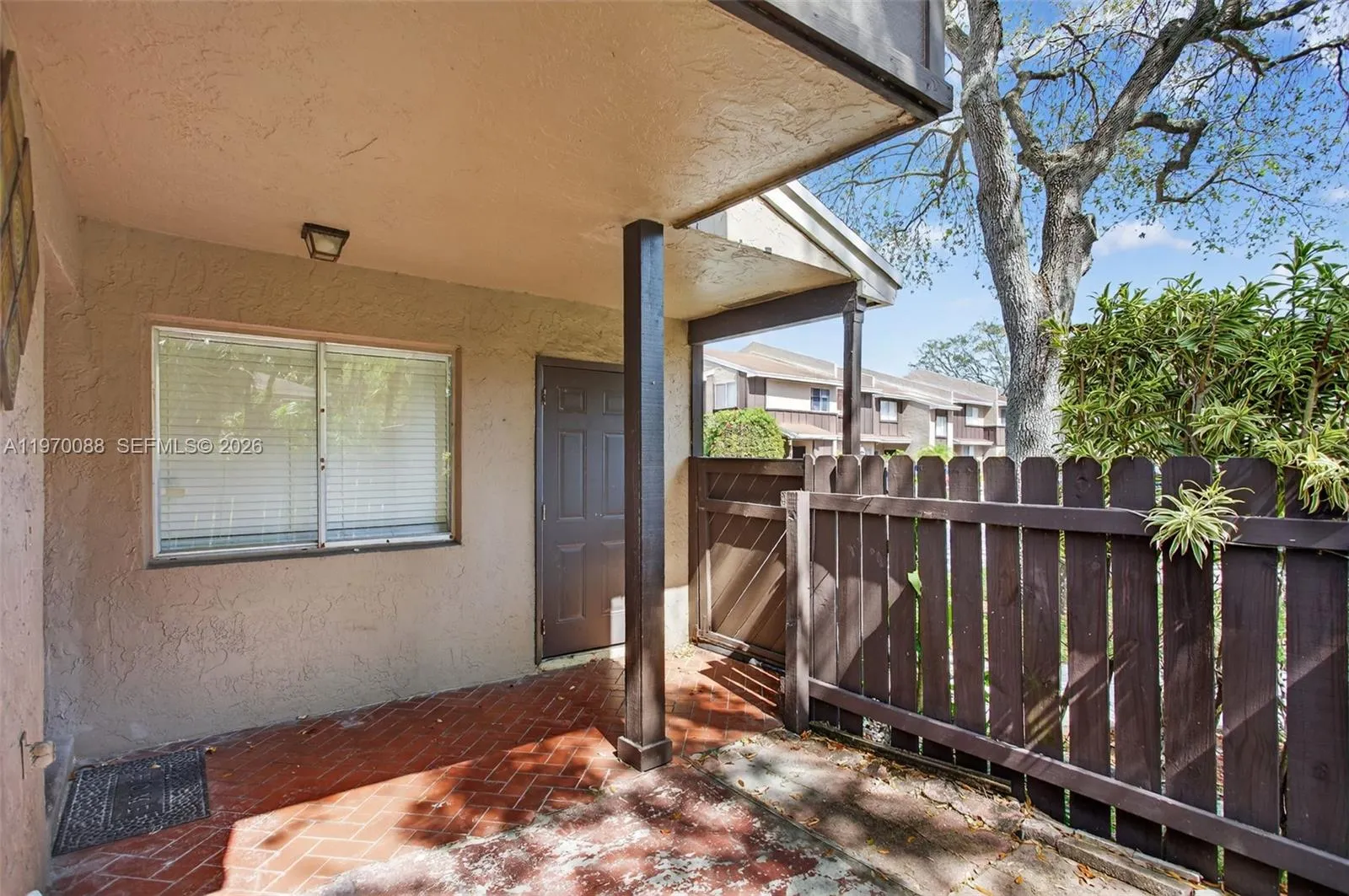 1343 Sussex Dr, North Lauderdale FL 33068