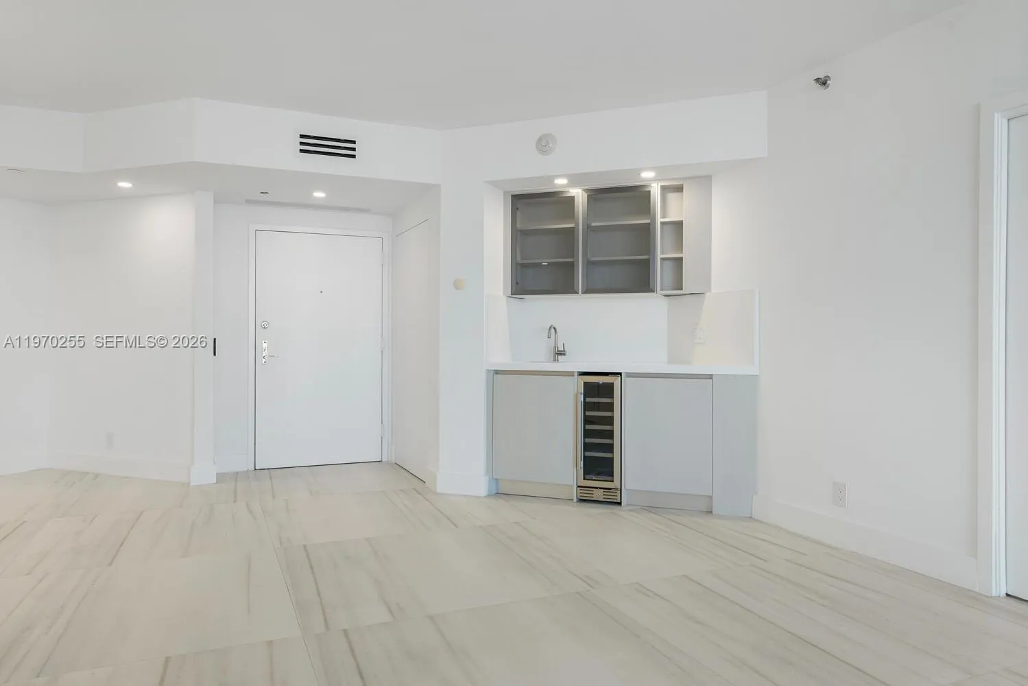 3000 Island Blvd # 2504, Aventura FL 33160