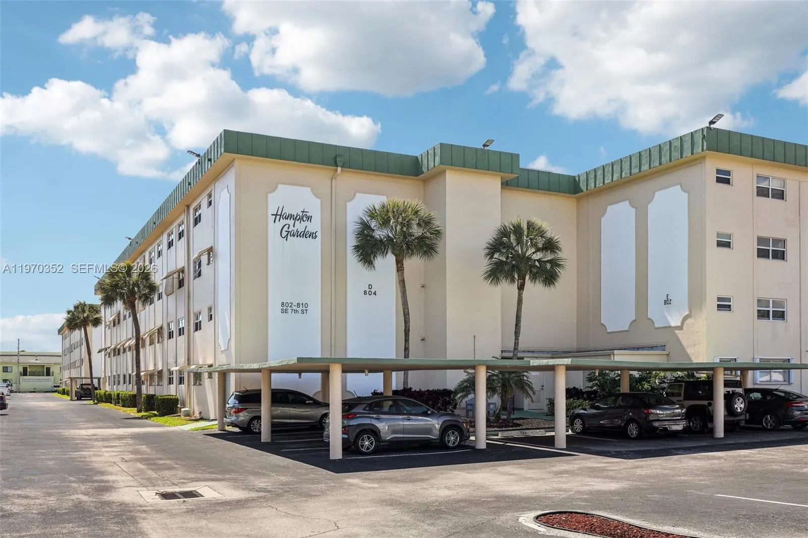 804 SE 7th St # 402, Deerfield Beach FL 33441