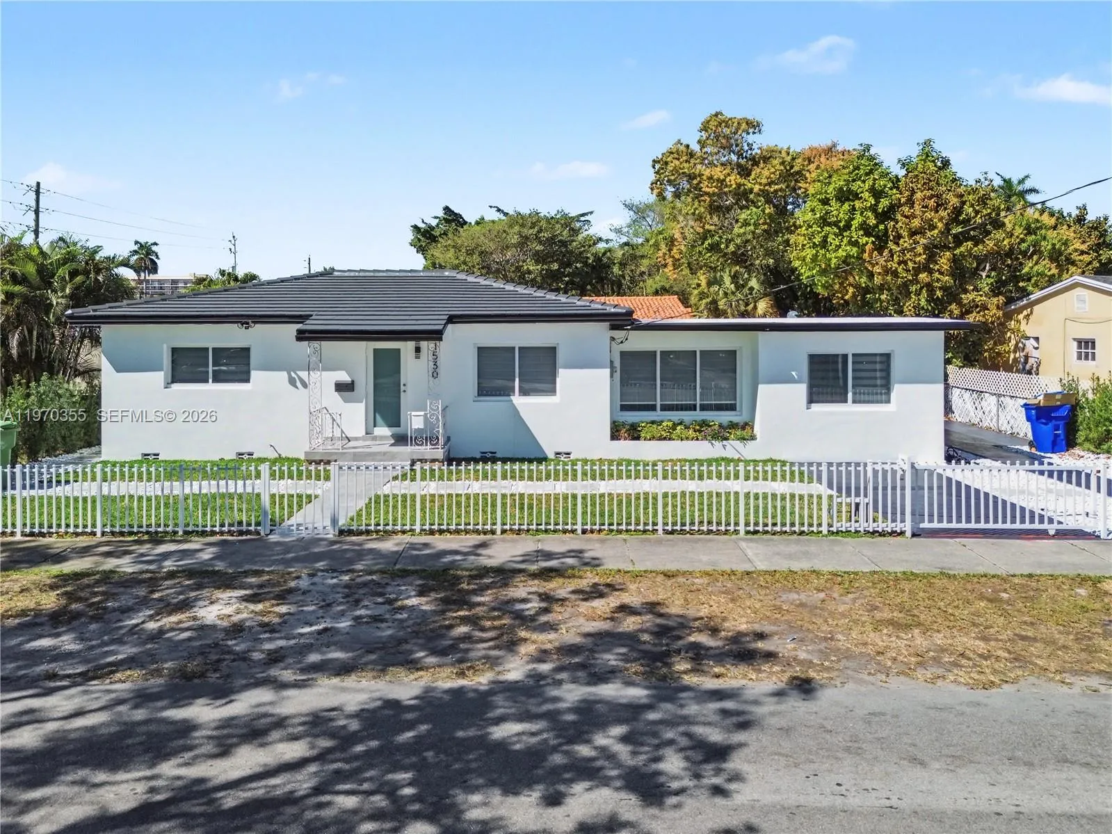 3 bedroom 2 bath for sale at 1530 SW 24th Ave, Miami FL 33145