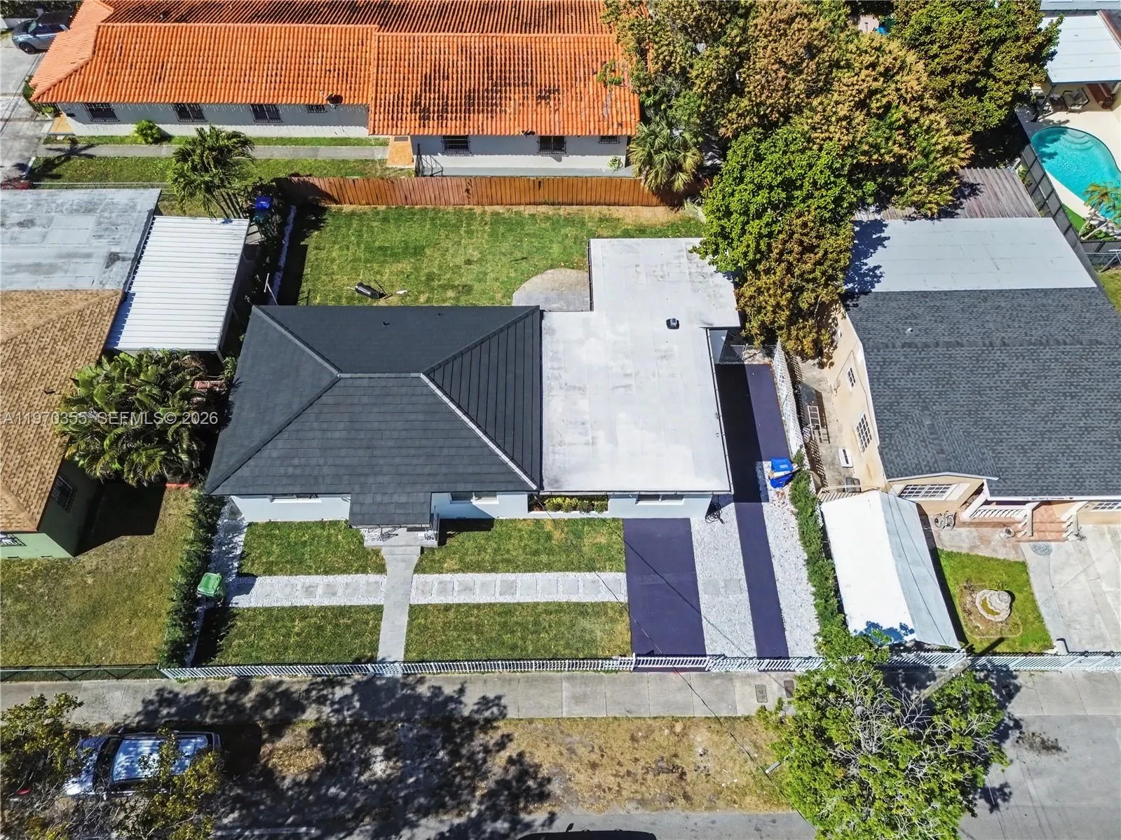 1530 SW 24th Ave, Miami FL 33145