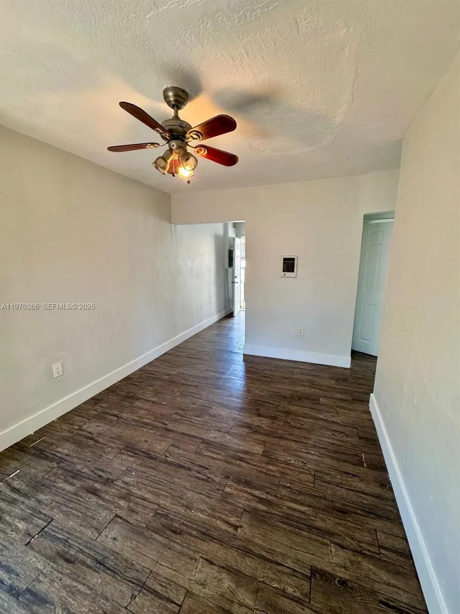 1620 NW 64th St, Miami FL 33147