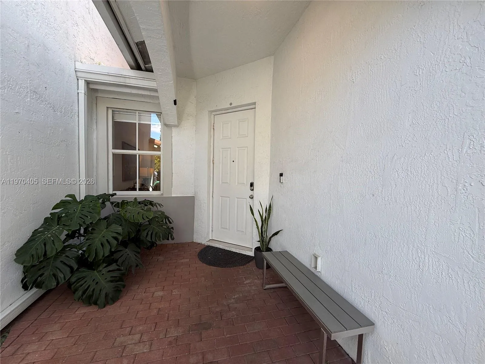 10832 NW 84th St, Doral FL 33178