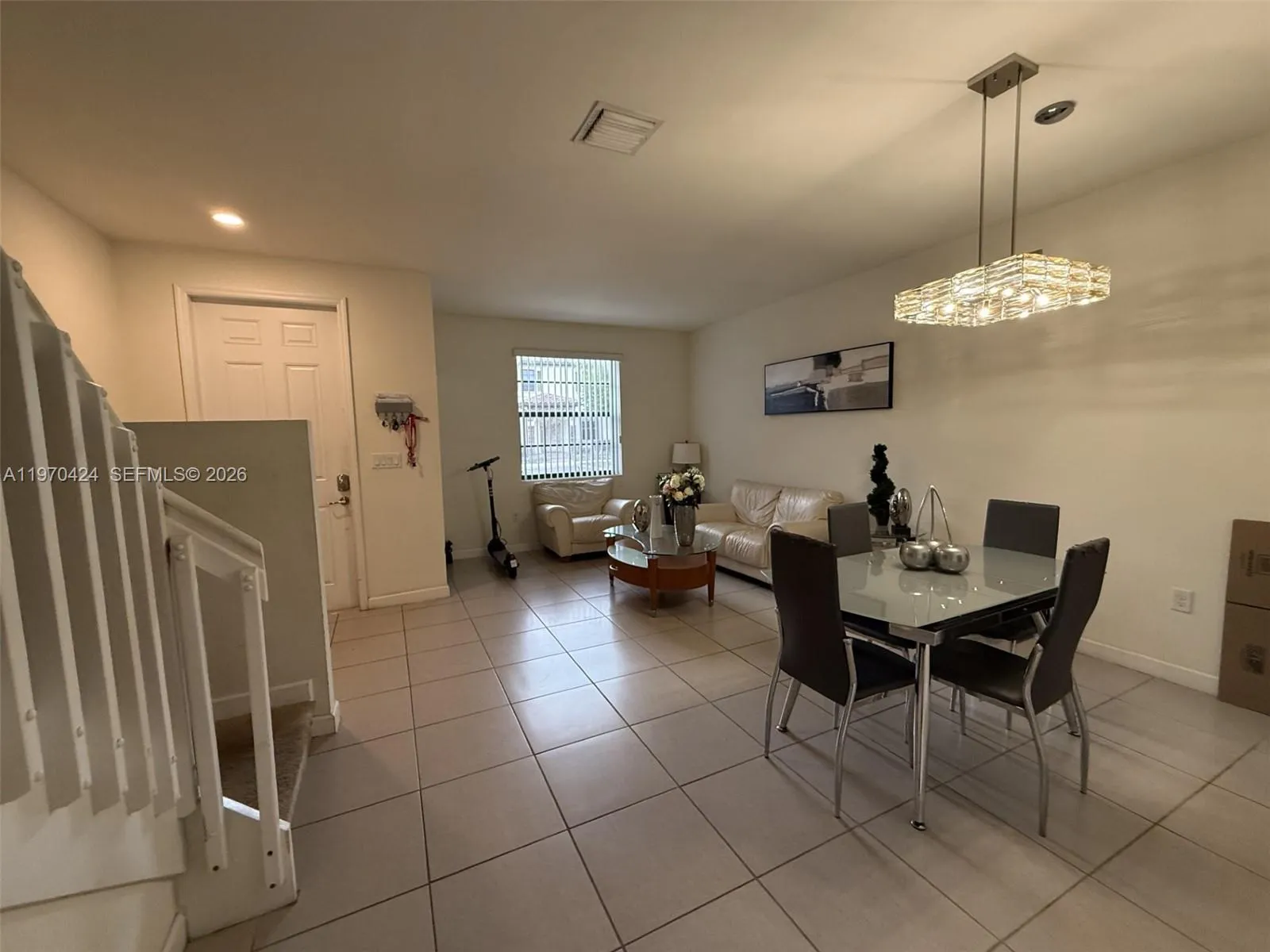 9386 W 33rd Ln, Hialeah FL 33018