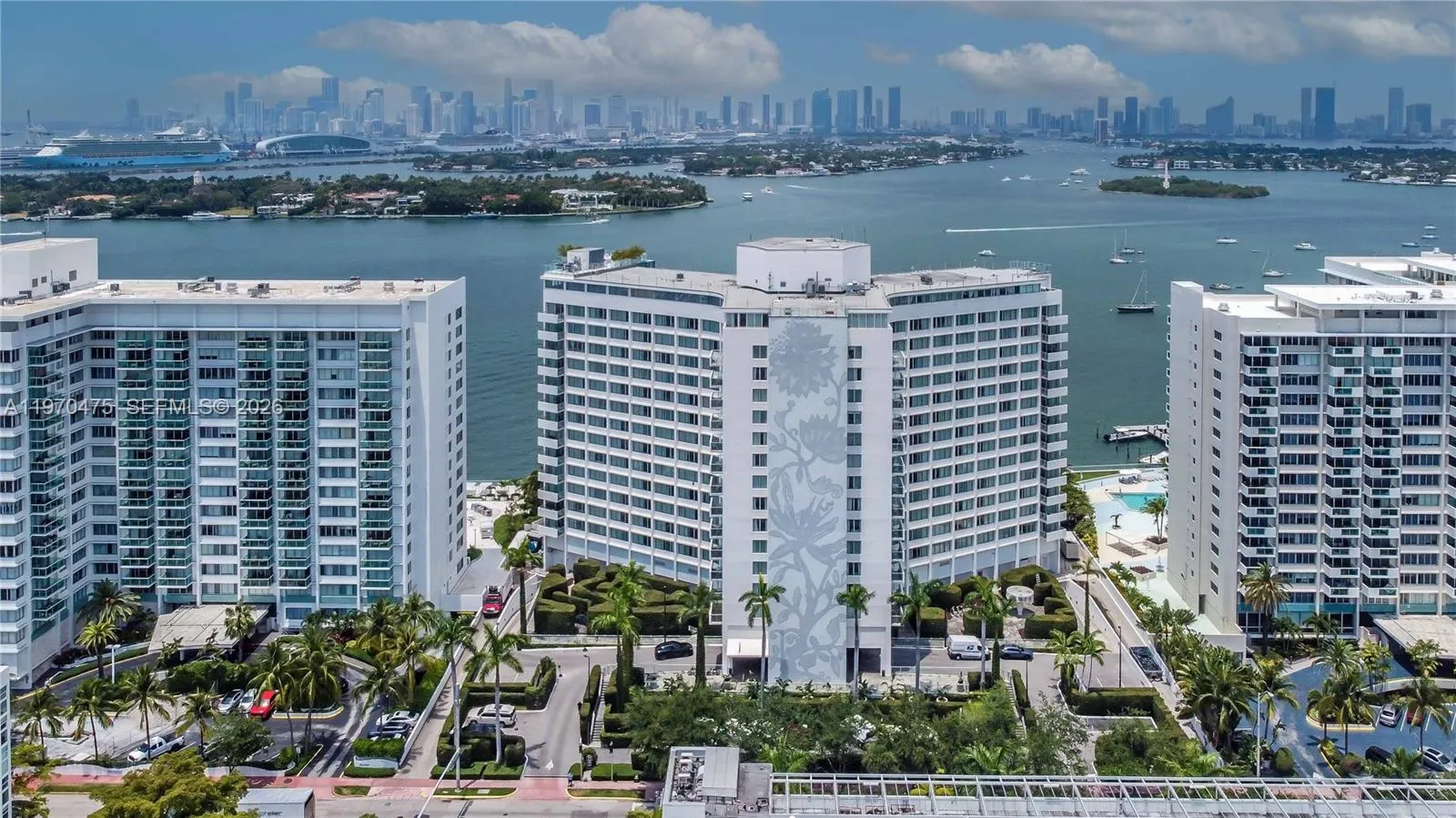 1100 West Ave # 322, Miami Beach FL 33139