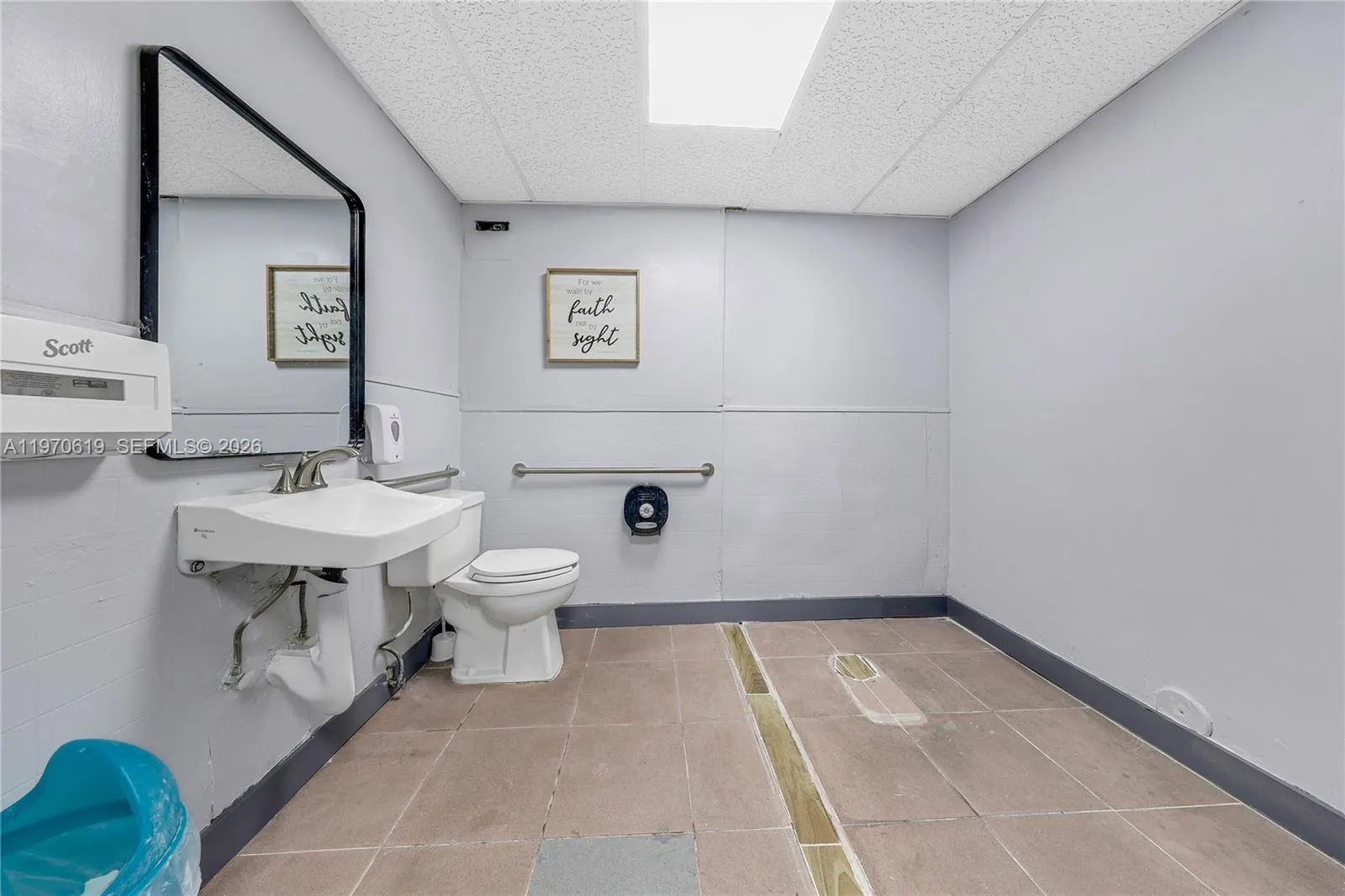 432 NW 12th Ave, Miami FL 33128