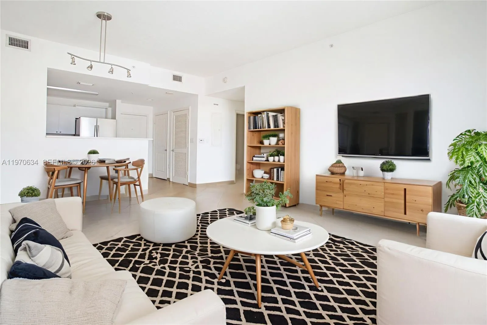 10 Aragon Ave # 1408, Coral Gables FL 33134