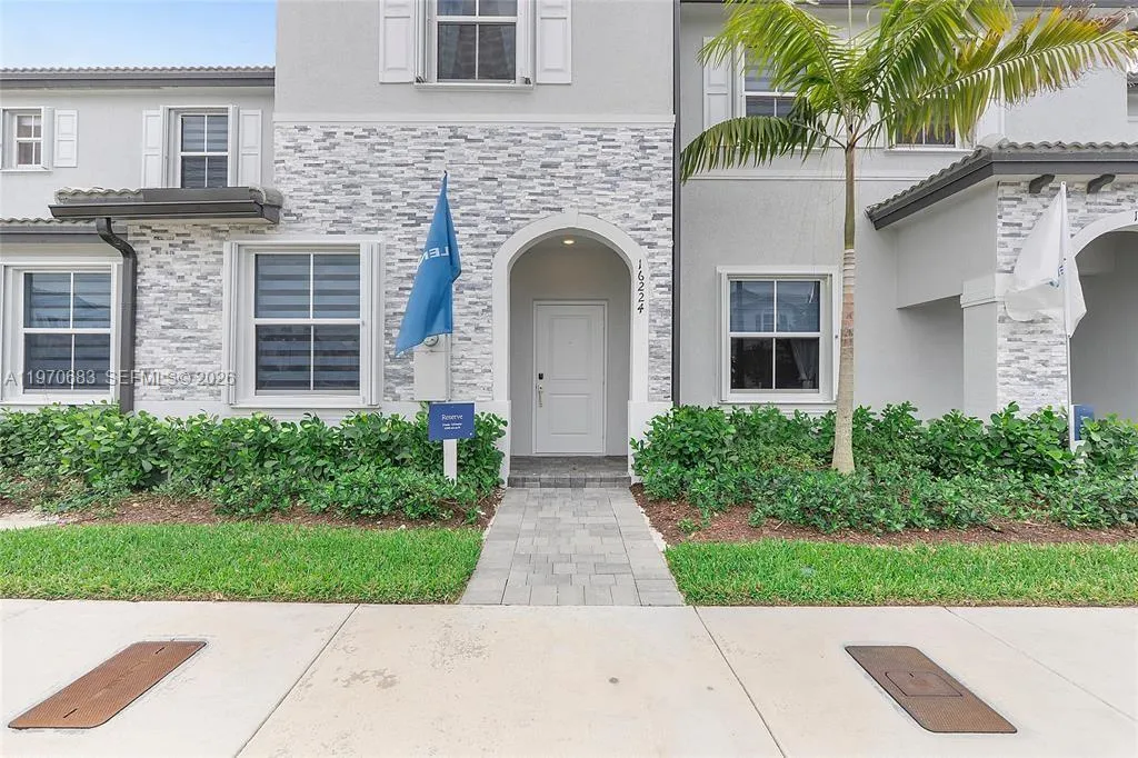 16224 SW 291st St, Homestead FL 33033