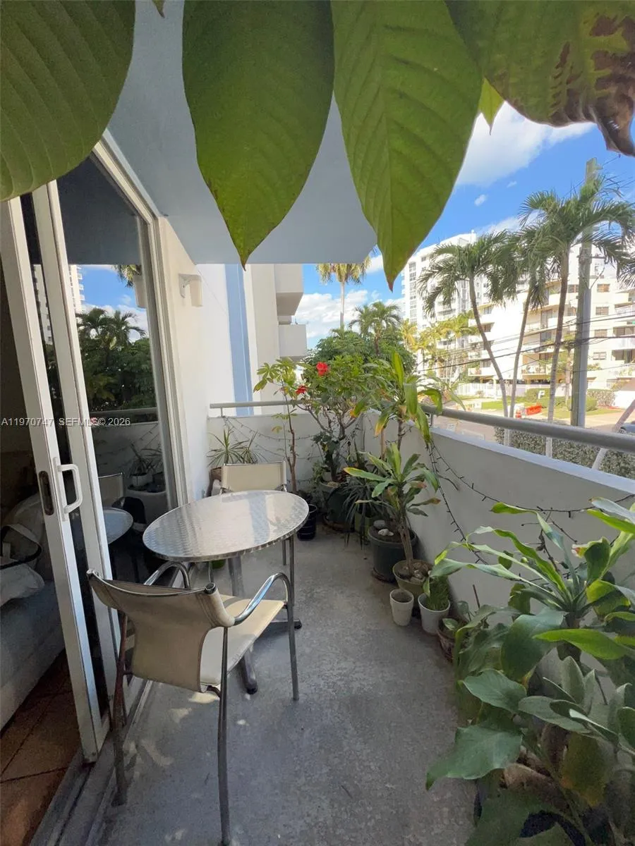 1 bedroom 1 bath for sale at 1658 Bay Rd # 203, Miami Beach FL 33139