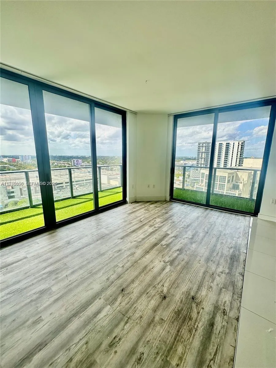 121 NE 34th St # 1416, Miami FL 33137