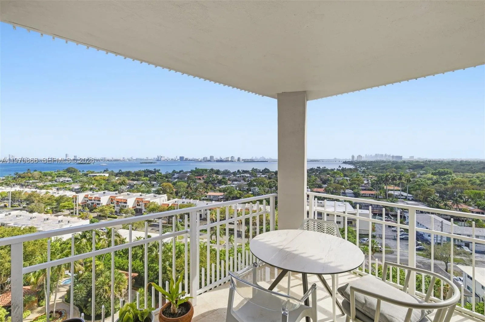 2000 Towerside Ter # 1408, Miami FL 33138