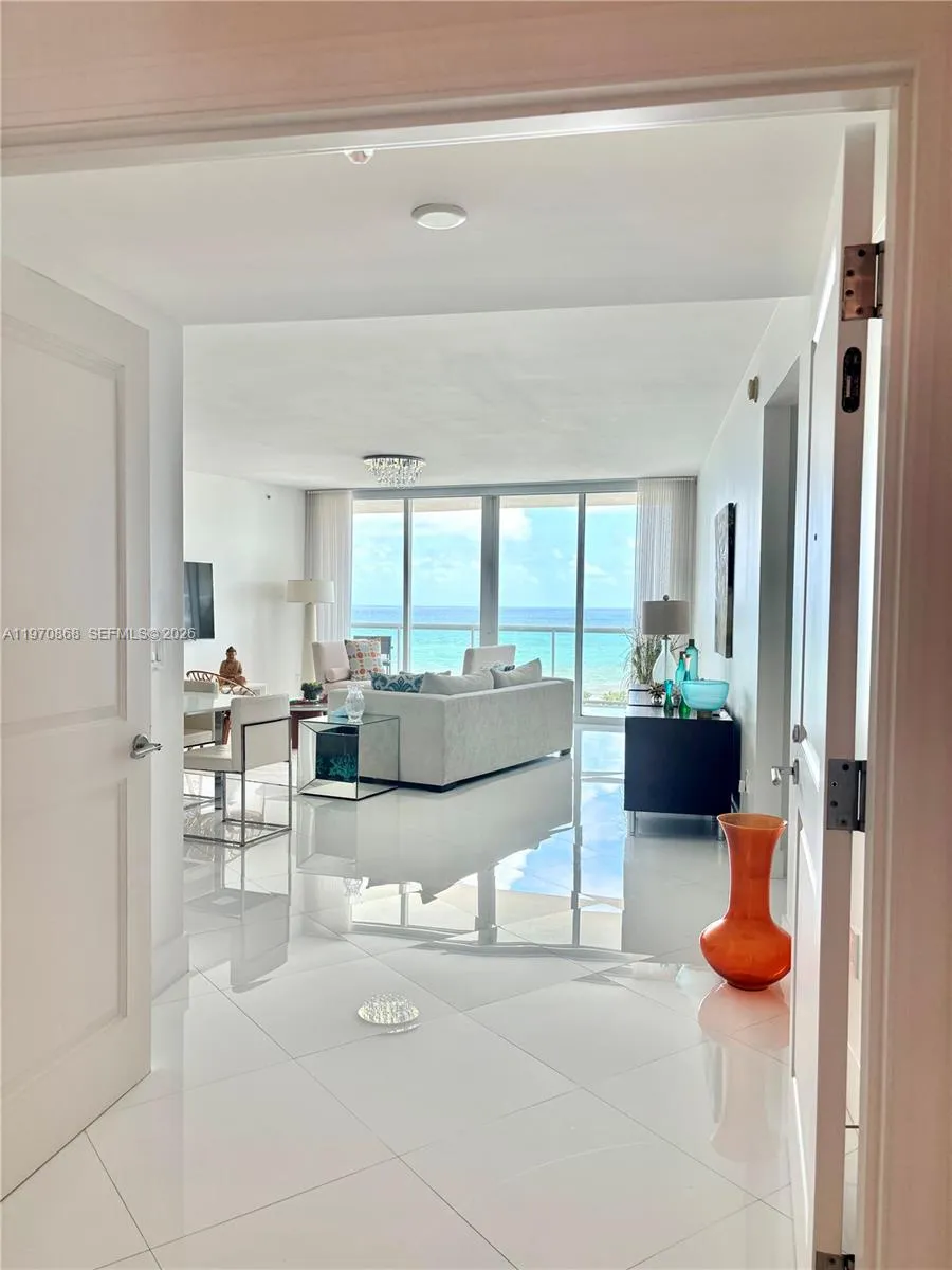 1 N Ocean Blvd # 1004, Pompano Beach FL 33062