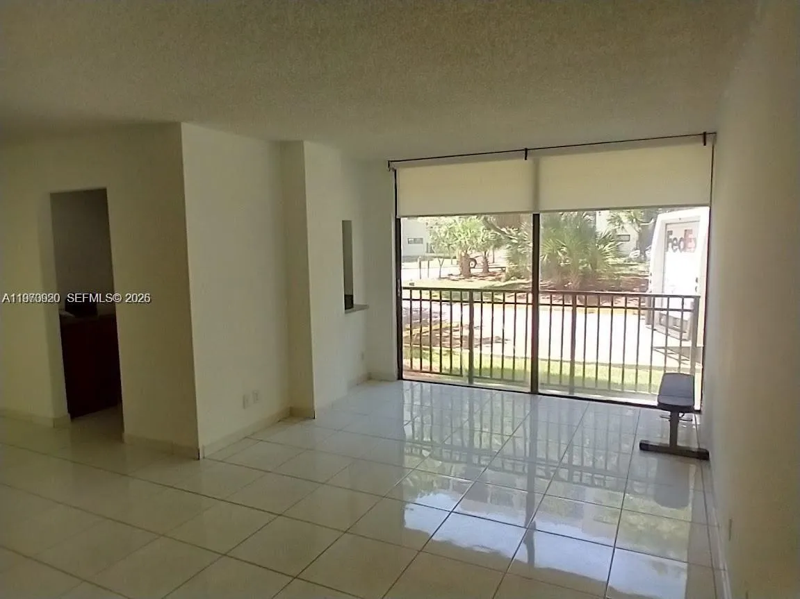 17021 N Bay Rd # 126, Sunny Isles Beach FL 33160
