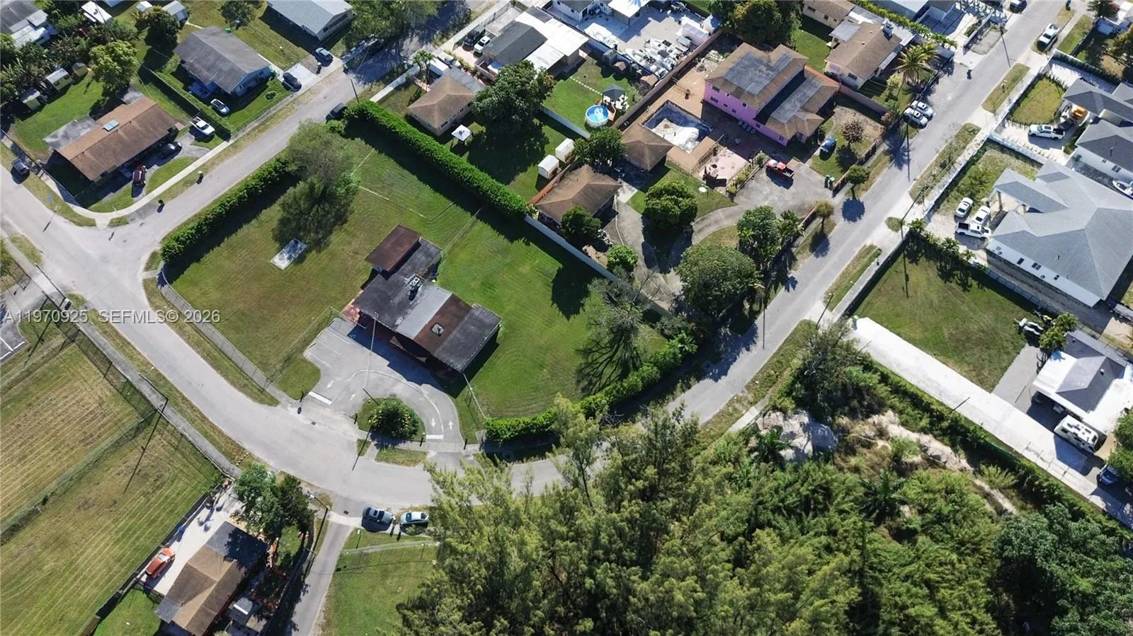 10450 NW 19th Ave, Miami FL 33147