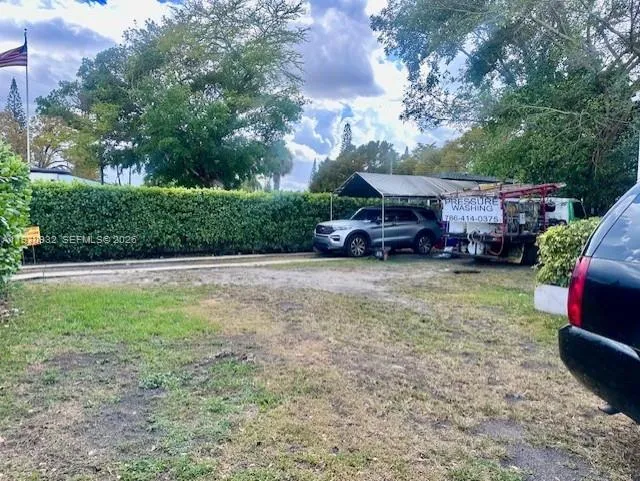 700 SW 44th Pl, Miami FL 33134