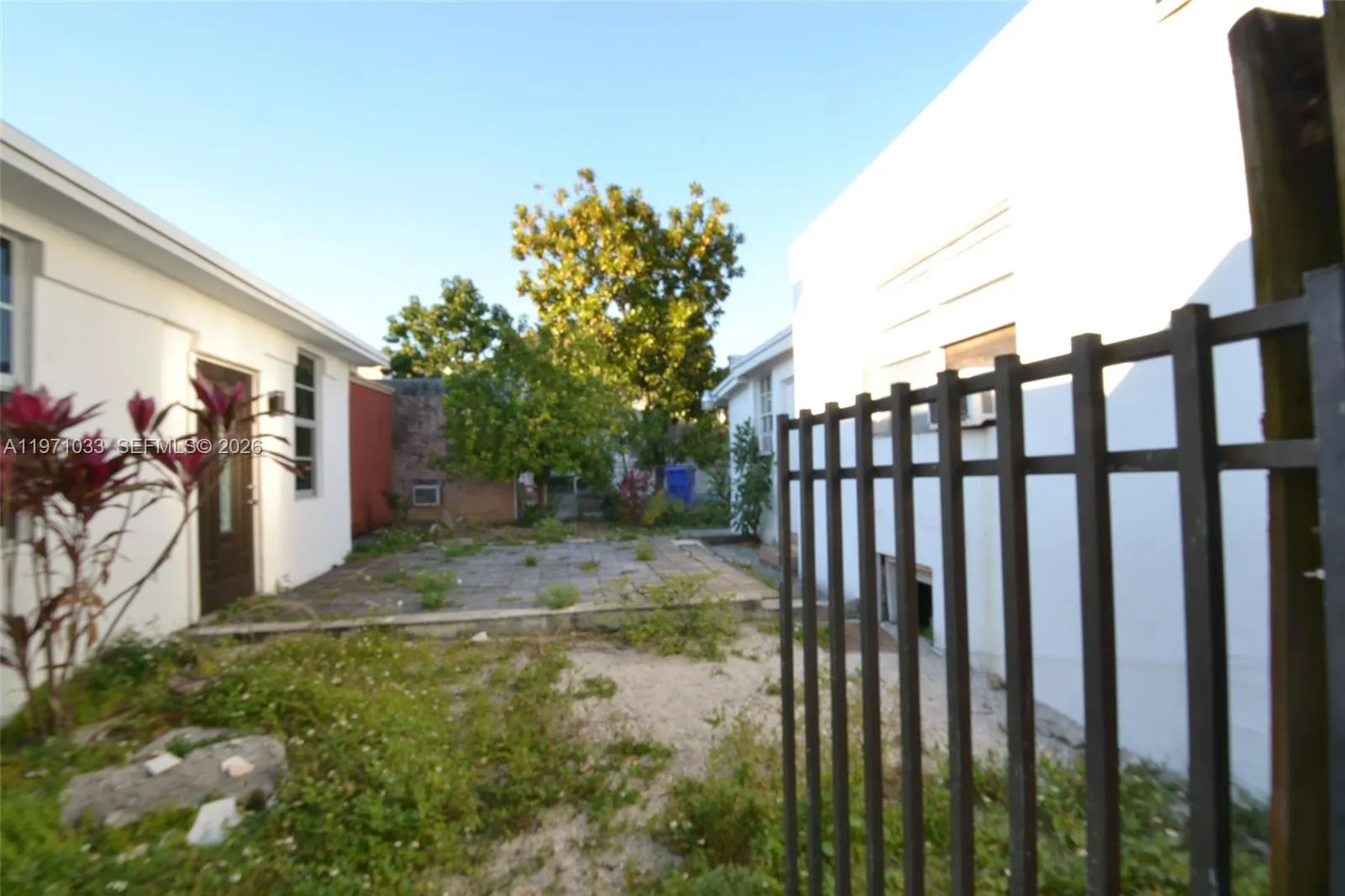 634 SW 10th Ave, Miami FL 33130