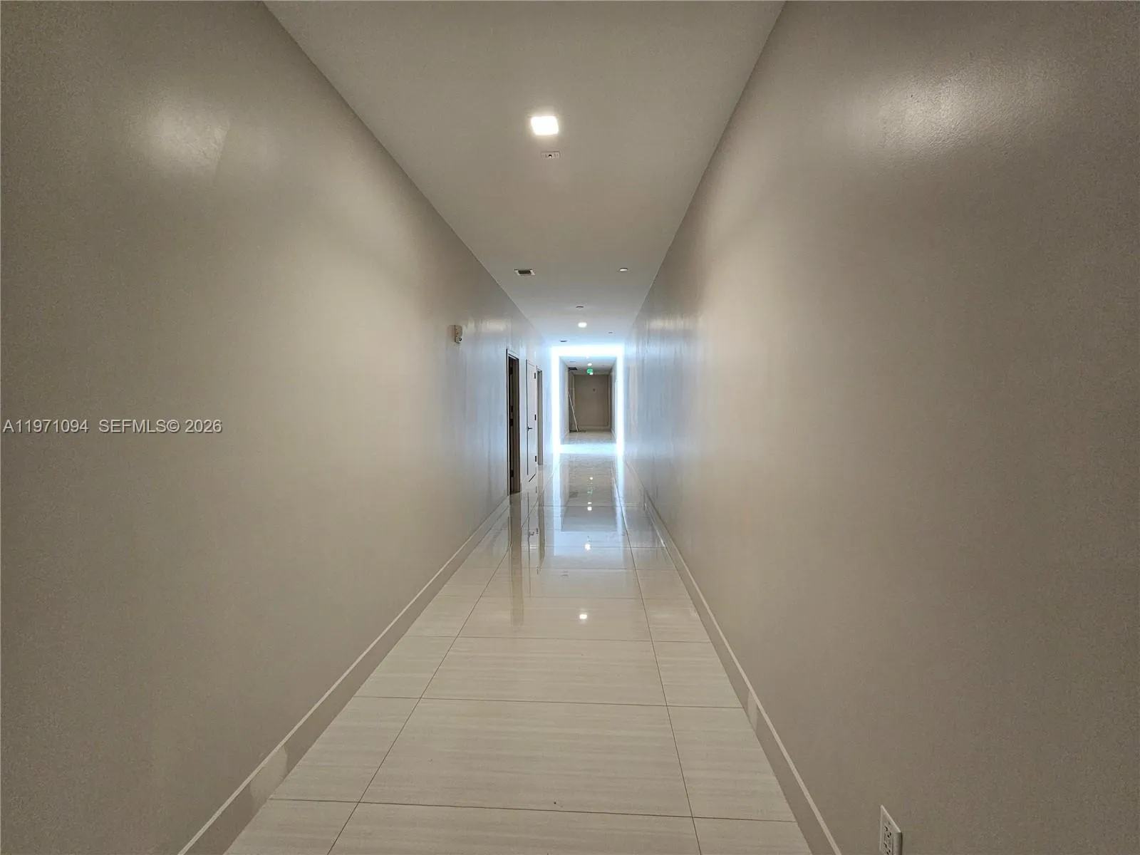 1006 E Hallandale Beach Blvd # 205, Hallandale Beach FL 33009