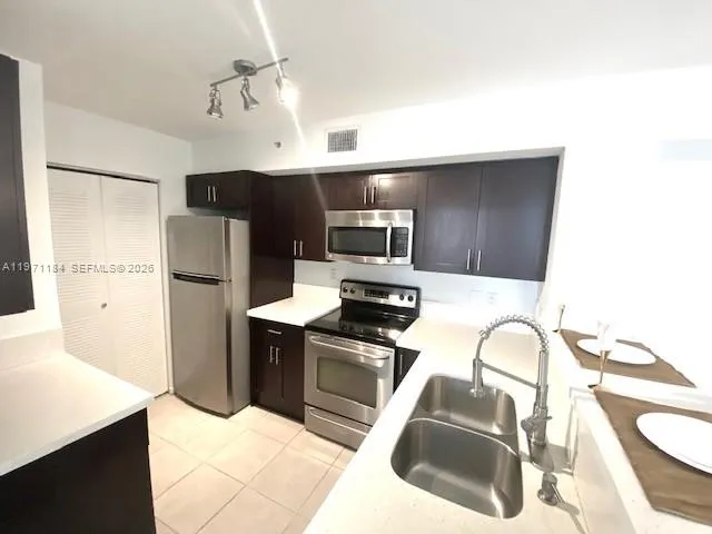 2061 Renaissance Blvd # 204, Miramar FL 33025