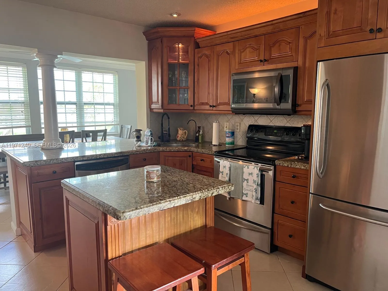6805 NW 75th St, Tamarac FL 33321