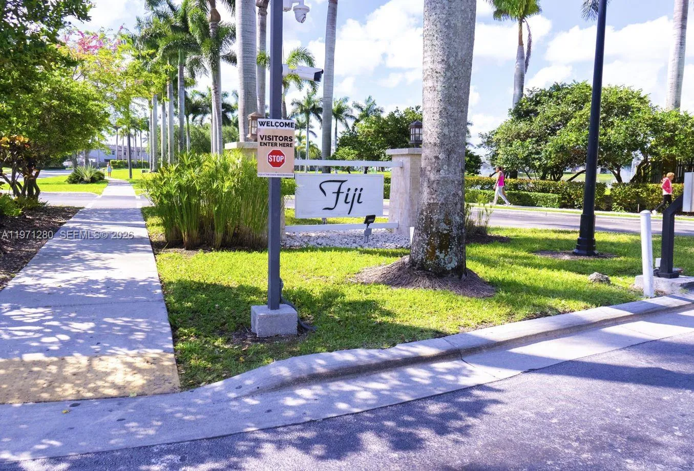 2928 SE 2nd St # 8, Homestead FL 33033