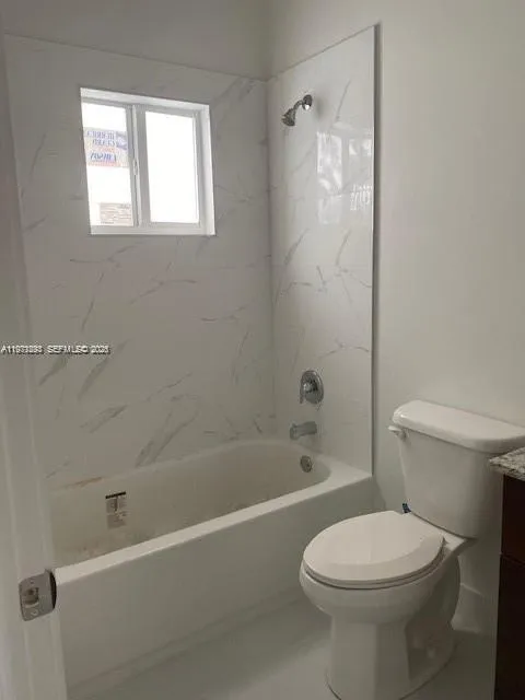 27561 SW 162nd Ct, Homestead FL 33031