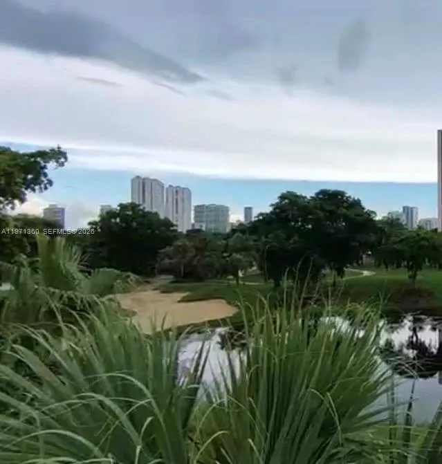 3101 N Country Club Dr # 107, Aventura FL 33180