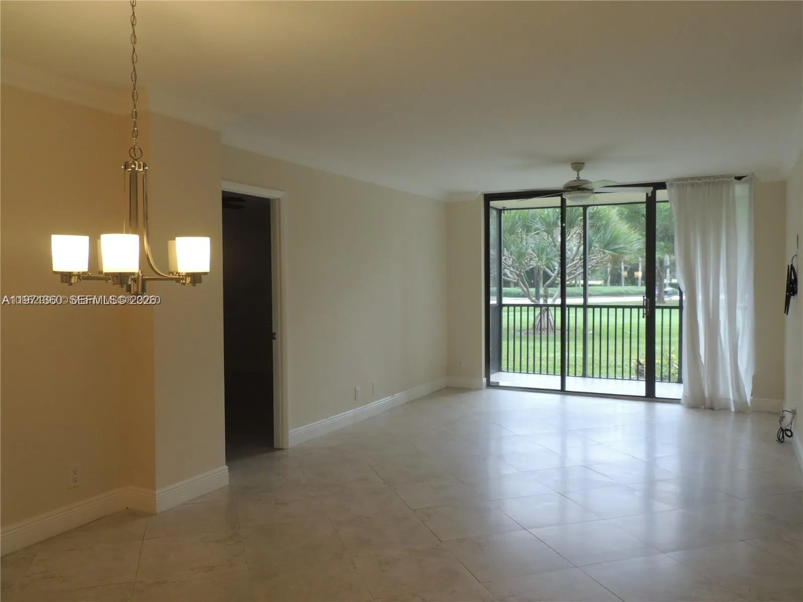 3101 N Country Club Dr # 107, Aventura FL 33180