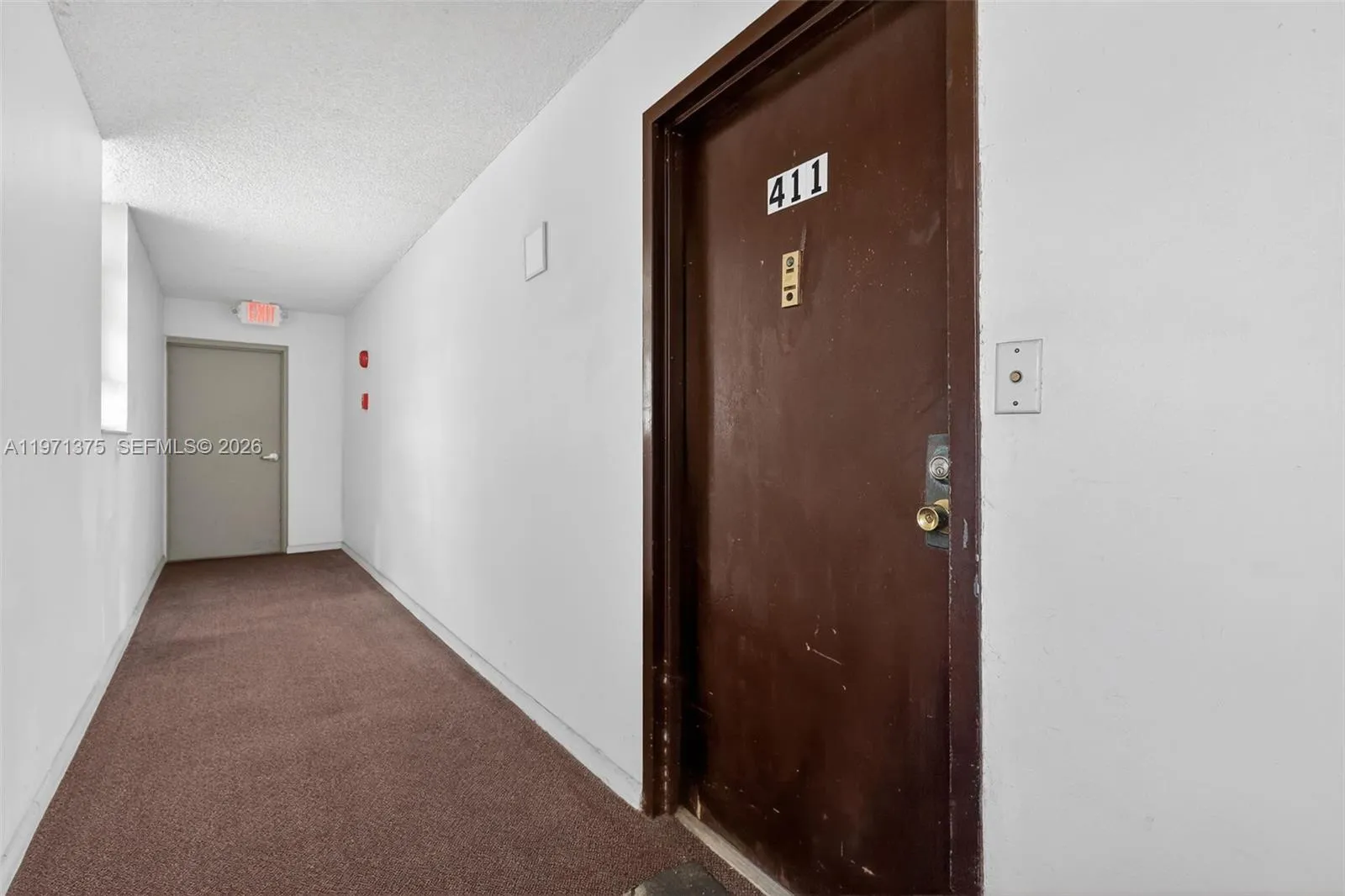 9678 Fontainebleau Blvd # 411, Miami FL 33172