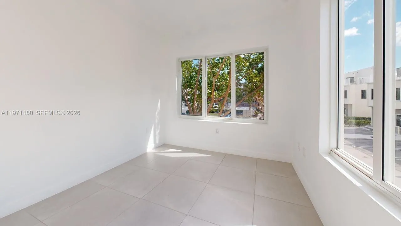 13822 SW 262 St, Homestead FL 33032