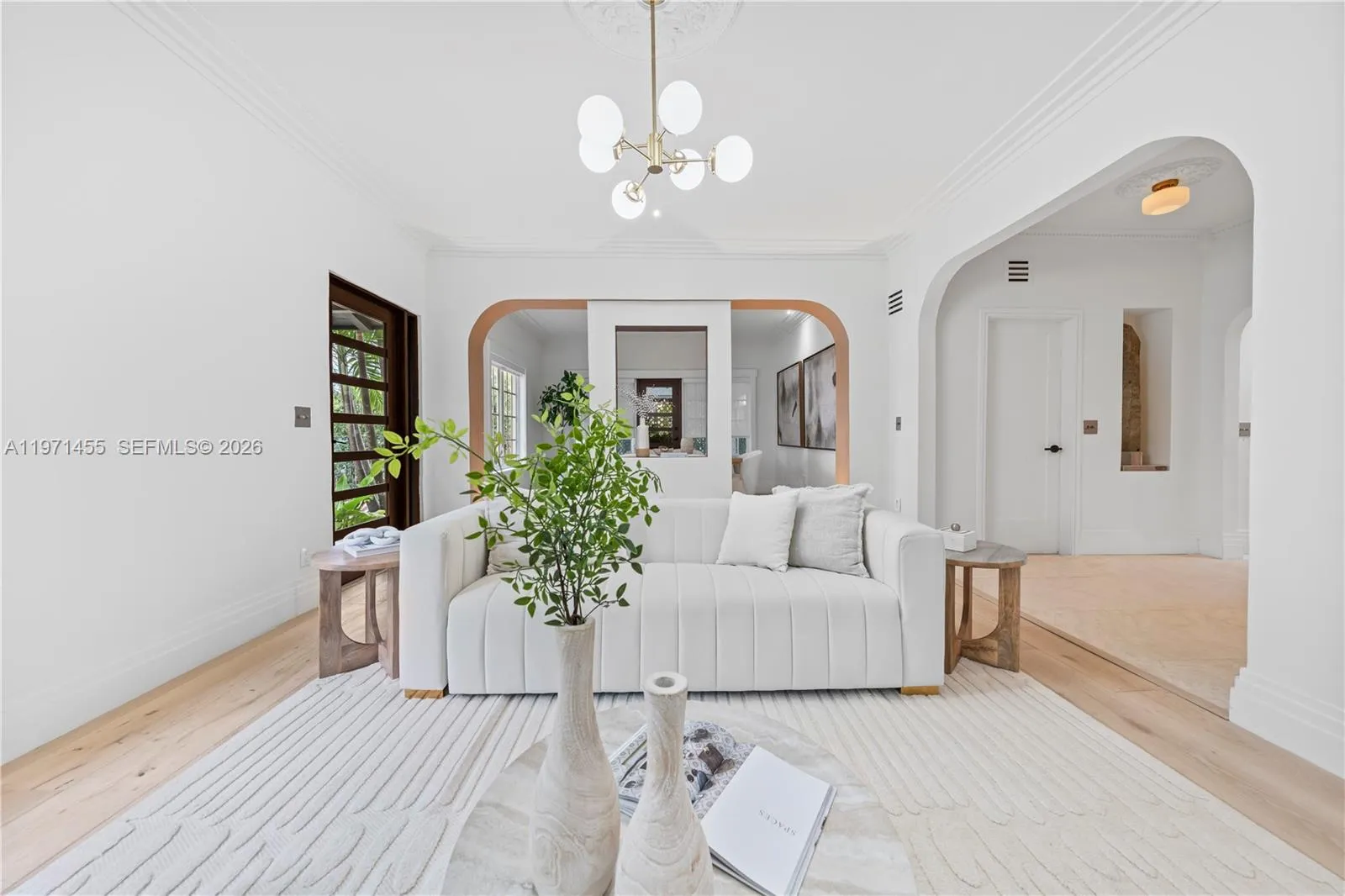 178 NE 45th St, Miami FL 33137