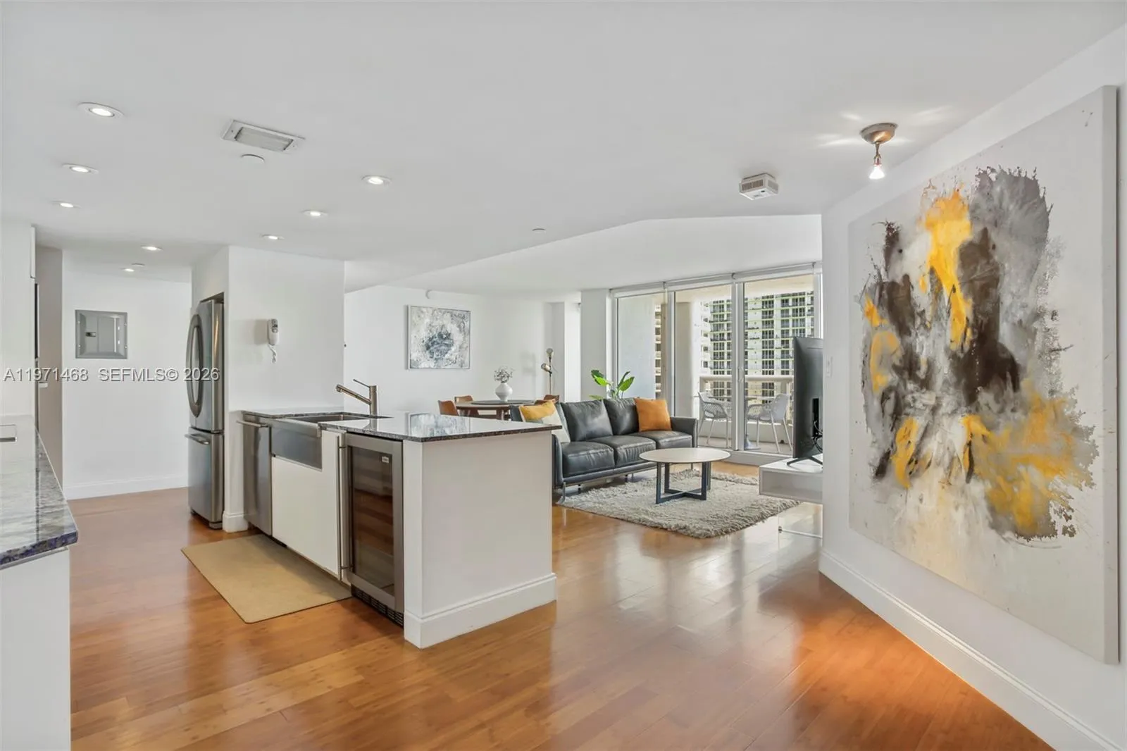 1717 N Bayshore Dr # 2740, Miami FL 33132