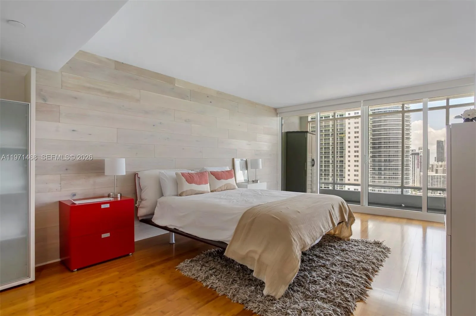 1717 N Bayshore Dr # 2740, Miami FL 33132