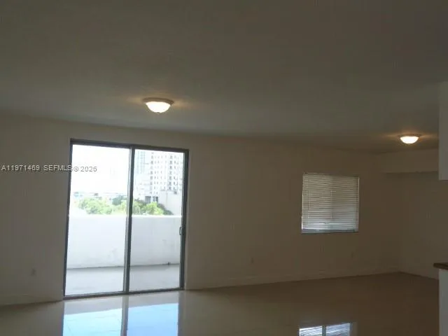 36 NW 6 Ave # 608, Miami FL 33128