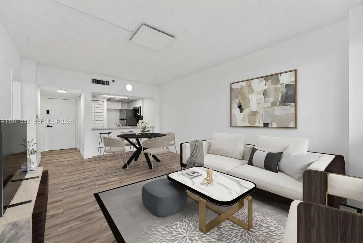 540 Brickell Key Dr # 414, Miami FL 33131