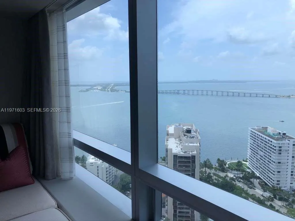 1 bath for rent at 1435 Brickell Ave # 3505, Miami FL 33131