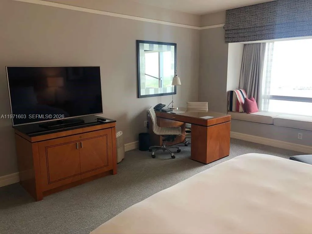 1435 Brickell Ave # 3505, Miami FL 33131