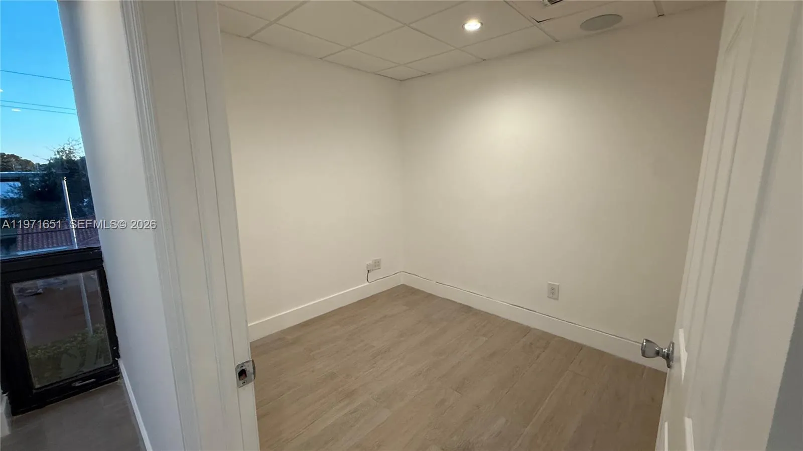 1900 SW 22nd St # 300, Miami FL 33145