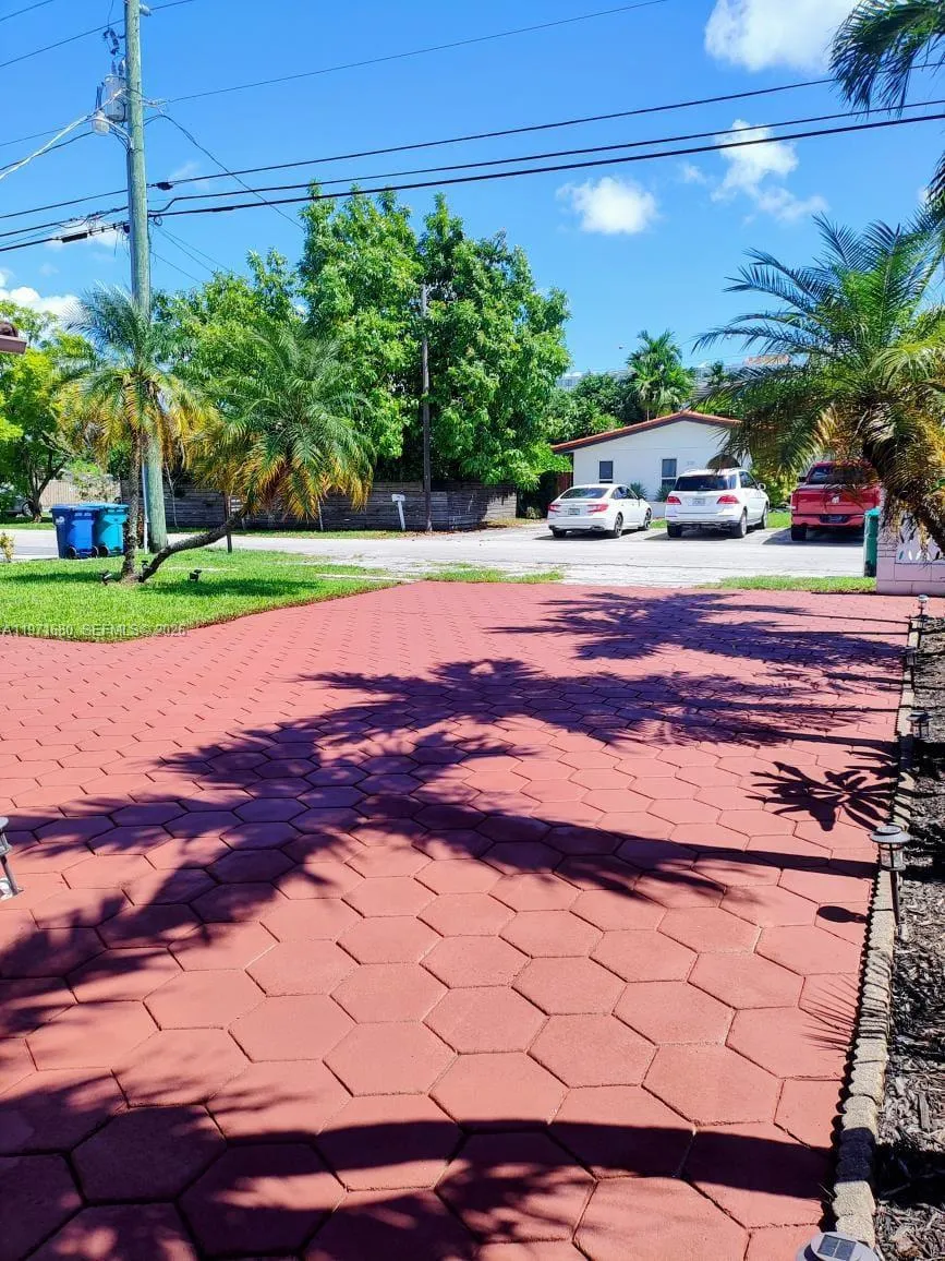 3124 SW 63rd Ave, Miami FL 33155