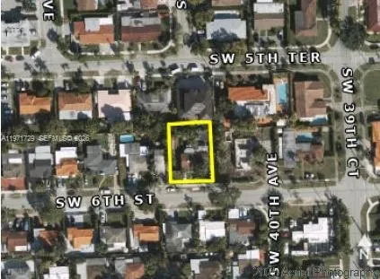 3 bedroom 1 bath for sale at 4021 SW 6th St, Miami FL 33134