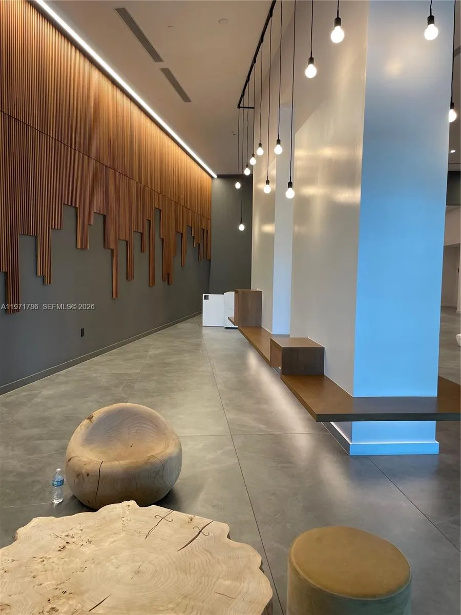 1 bedroom 1 bath for sale at 350 S Miami Ave # 3108, Miami FL 33130