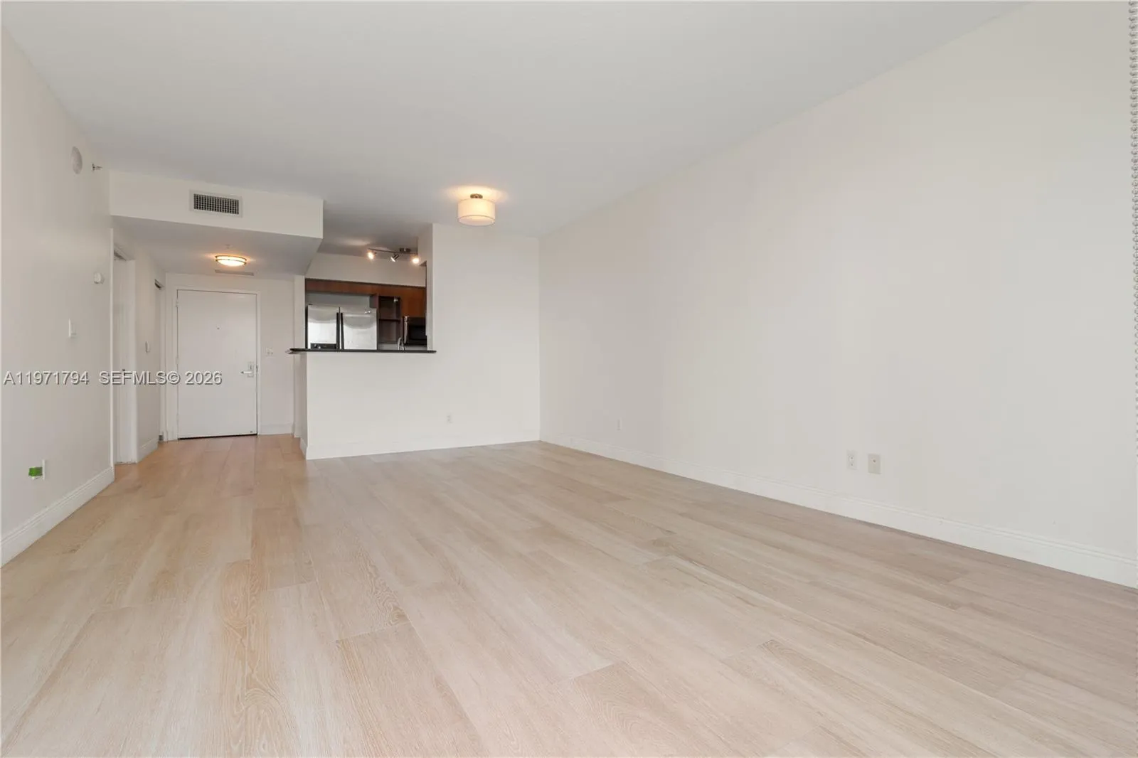 325 S Biscayne Blvd # 1718, Miami FL 33131