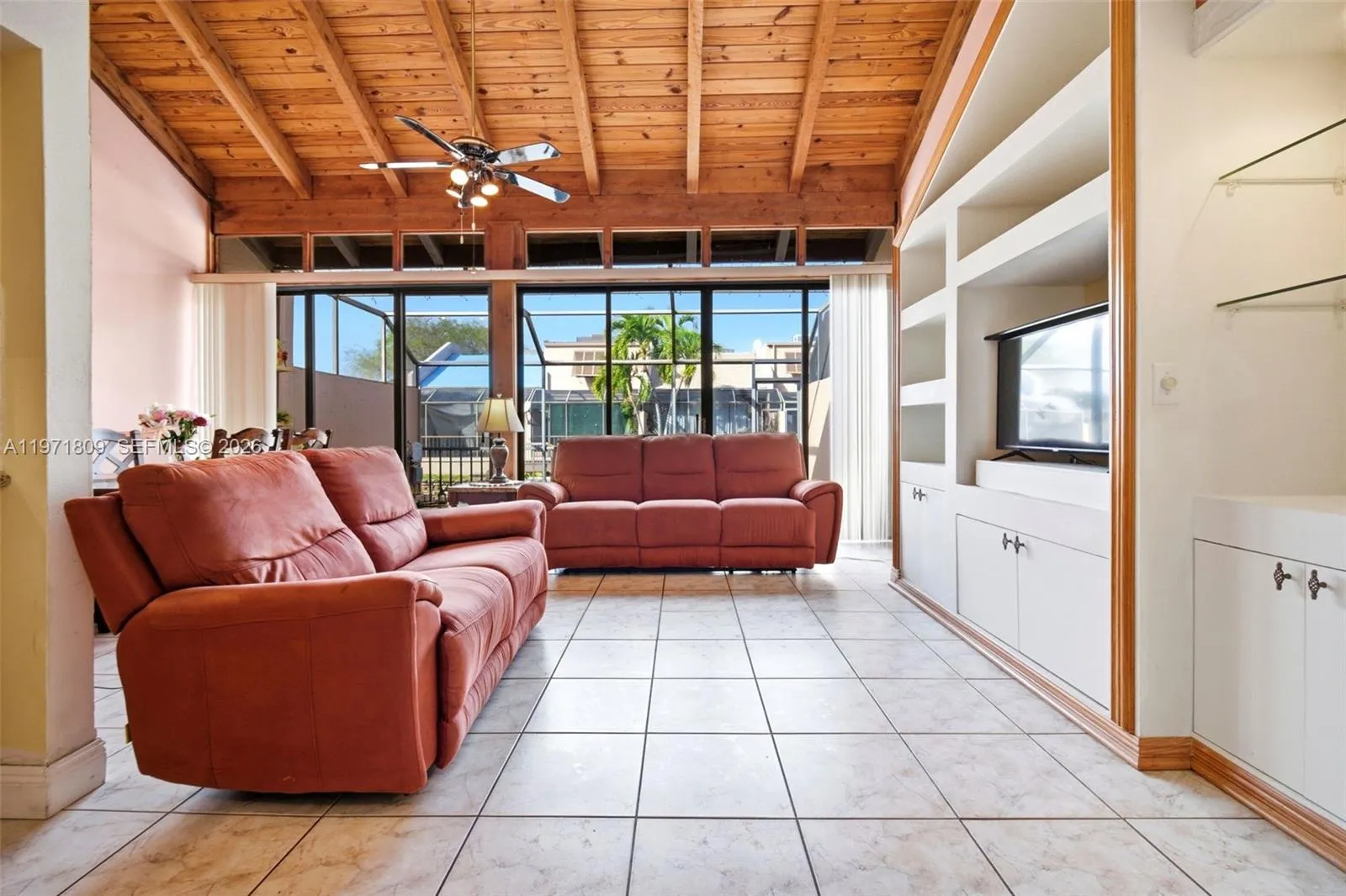 12399 NW 11th St, Pembroke Pines FL 33026